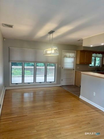 129 Oldham Avenue, Waterbury, CT 06705