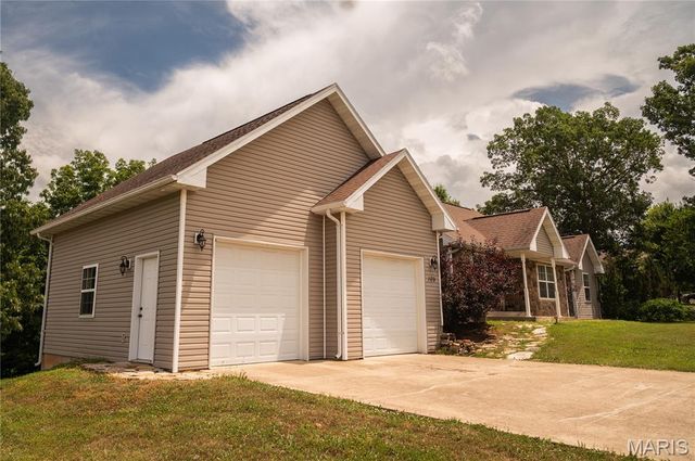 109 Summit Pass, Waynesville, MO 65583
