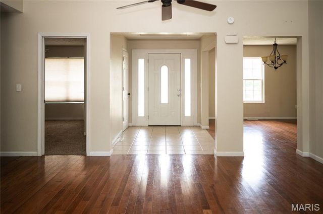 109 Summit Pass, Waynesville, MO 65583