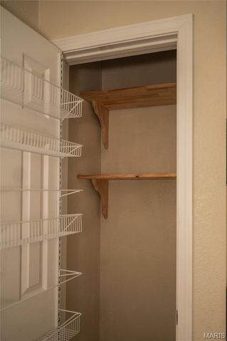 109 Summit Pass, Waynesville, MO 65583