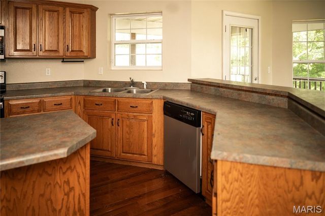 109 Summit Pass, Waynesville, MO 65583