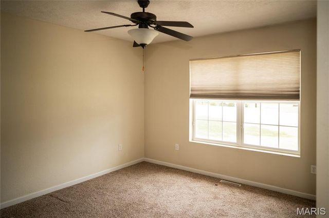 109 Summit Pass, Waynesville, MO 65583