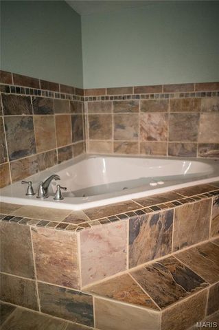 109 Summit Pass, Waynesville, MO 65583