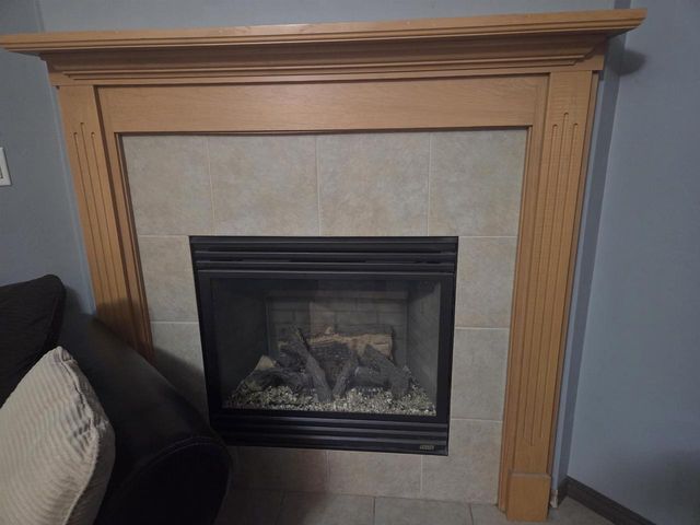 215 THEUNIS DRIVE, Wrightstown, WI 54180