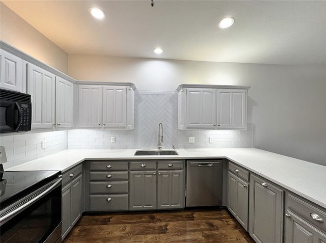 2116 Clear Lake Road, Weatherford, TX 76087