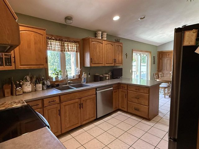 420 LONGWOOD LANE, Wrightstown, WI 54180