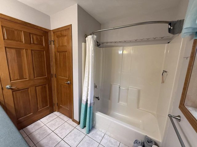 420 LONGWOOD LANE, Wrightstown, WI 54180