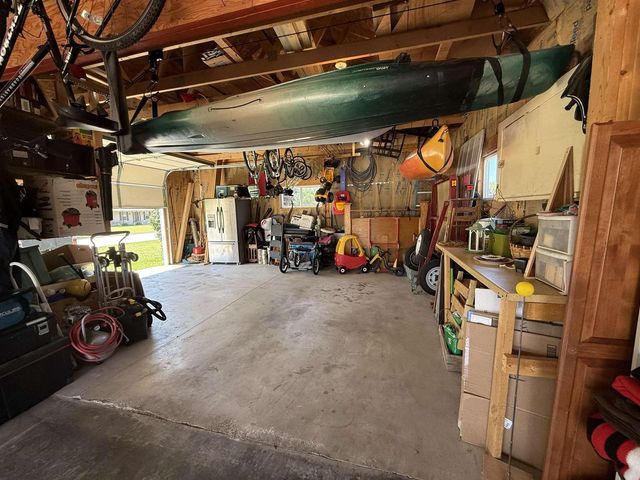 420 LONGWOOD LANE, Wrightstown, WI 54180