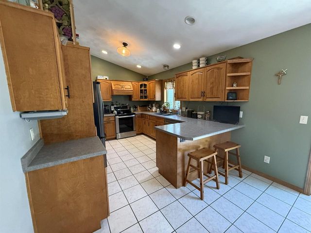 420 LONGWOOD LANE, Wrightstown, WI 54180