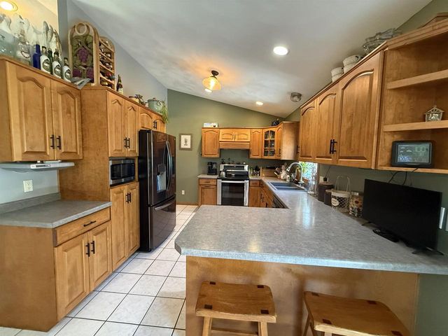 420 LONGWOOD LANE, Wrightstown, WI 54180