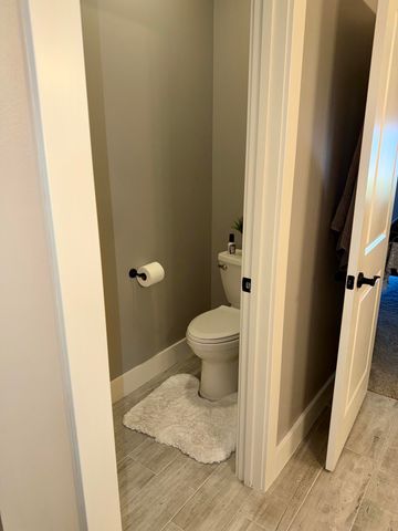 2274 Alcey Way, Nixa, MO 65714