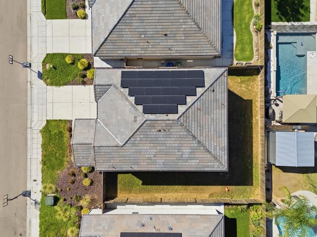 3562 E San Marino Avenue, Clovis, CA 93619