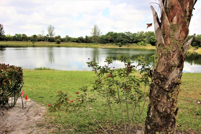 1145 GOLDEN LAKES Boulevard 716, West Palm Beach, FL 33411