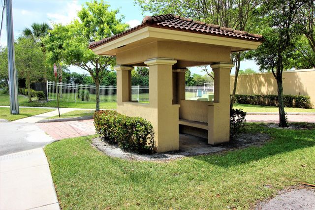 1145 GOLDEN LAKES Boulevard 716, West Palm Beach, FL 33411