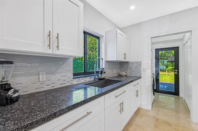 2349 NE 173rd St, North Miami Beach, FL 33160