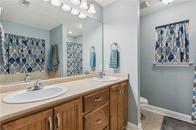 115 Emanuel Loop Road, Brunswick, GA 31523