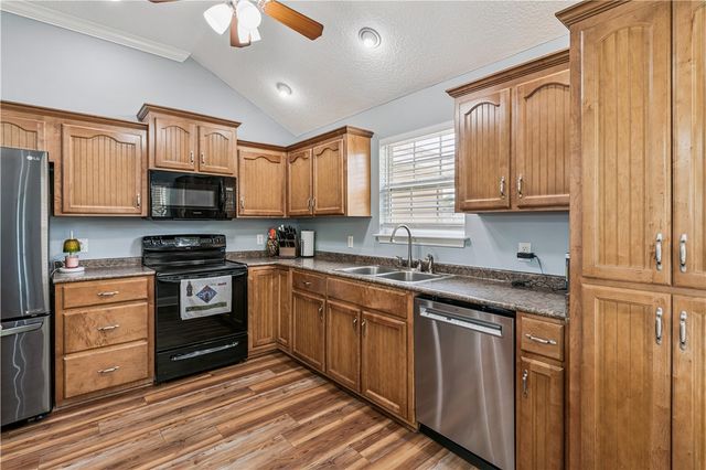 115 Emanuel Loop Road, Brunswick, GA 31523