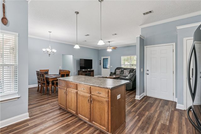 115 Emanuel Loop Road, Brunswick, GA 31523