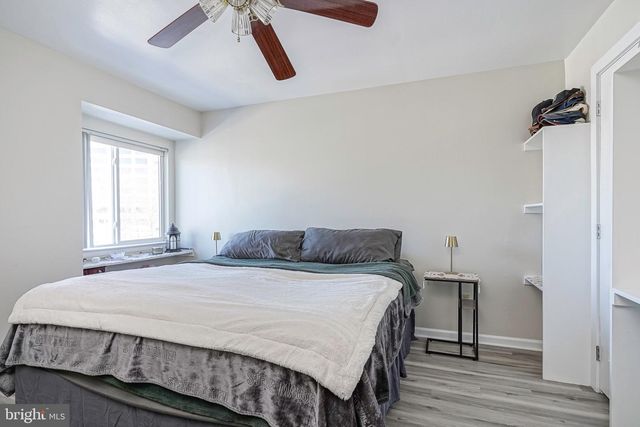 2049 LUCAS LN, Voorhees, NJ 08043