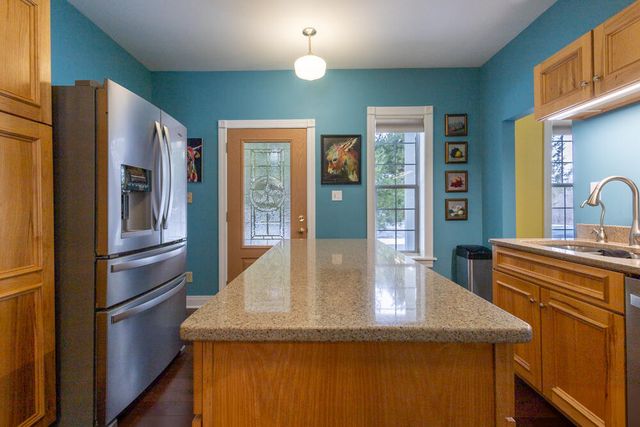 275 N 600 W, Valparaiso, IN 46385