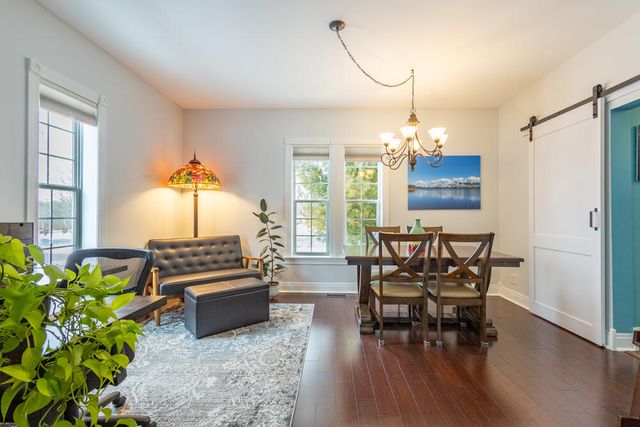 275 N 600 W, Valparaiso, IN 46385