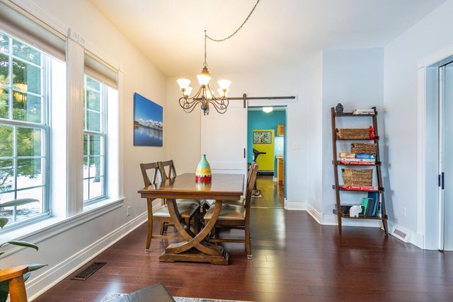 275 N 600 W, Valparaiso, IN 46385