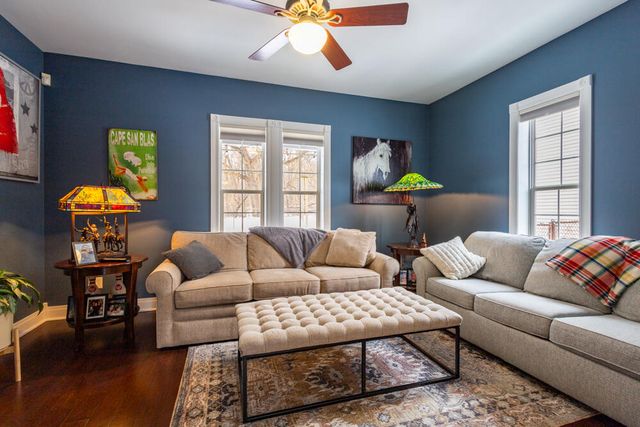 275 N 600 W, Valparaiso, IN 46385