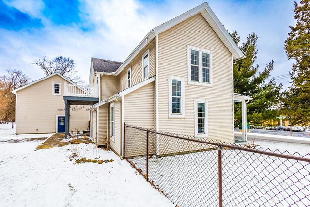 275 N 600 W, Valparaiso, IN 46385