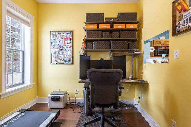 275 N 600 W, Valparaiso, IN 46385