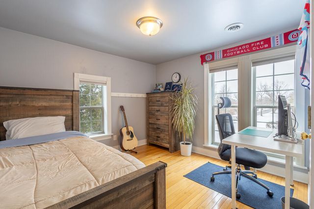 275 N 600 W, Valparaiso, IN 46385