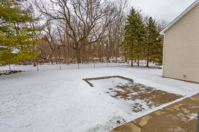 275 N 600 W, Valparaiso, IN 46385