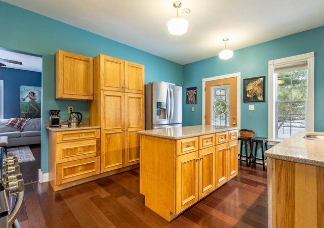 275 N 600 W, Valparaiso, IN 46385