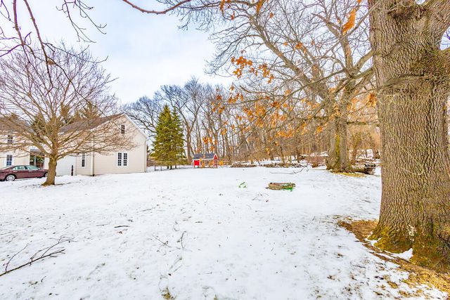 275 N 600 W, Valparaiso, IN 46385