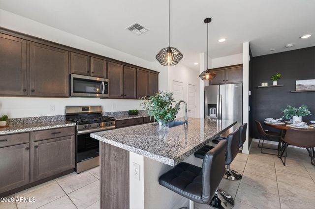 9423 E SOLINA Avenue, Mesa, AZ 85212