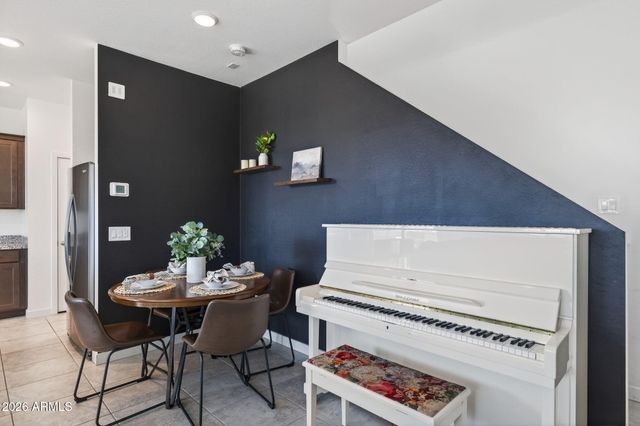 9423 E SOLINA Avenue, Mesa, AZ 85212