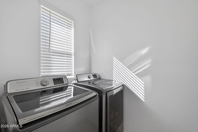 9423 E SOLINA Avenue, Mesa, AZ 85212