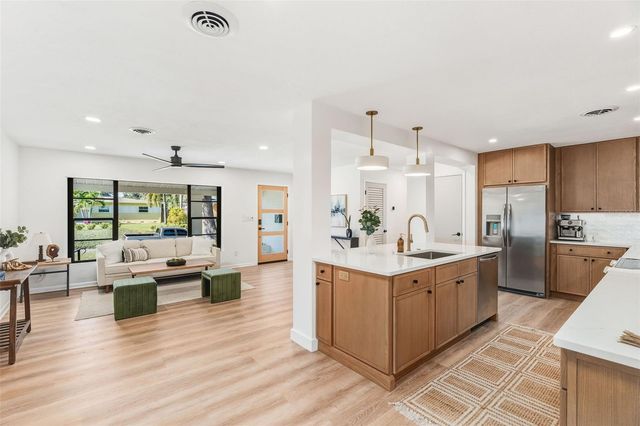 5013 MONET AVENUE, Belle Isle, FL 32812