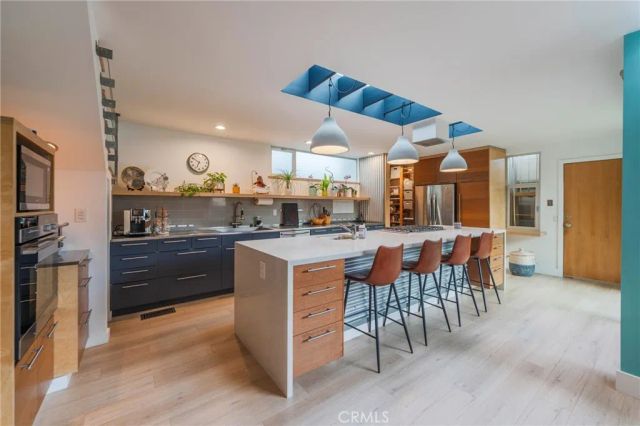 358 Santa Ana, Long Beach, CA 90803