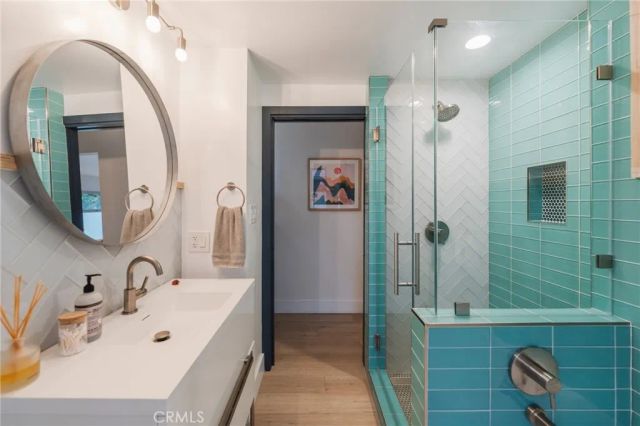 358 Santa Ana, Long Beach, CA 90803
