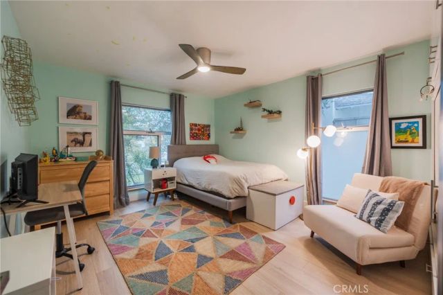 358 Santa Ana, Long Beach, CA 90803