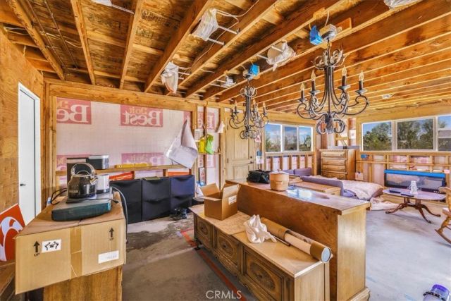 1022 Chuckawalla Road, Landers, CA 92285