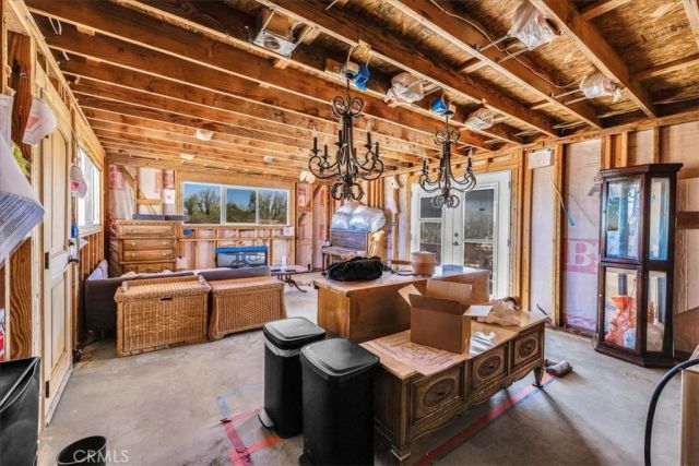 1022 Chuckawalla Road, Landers, CA 92285