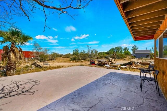 1022 Chuckawalla Road, Landers, CA 92285