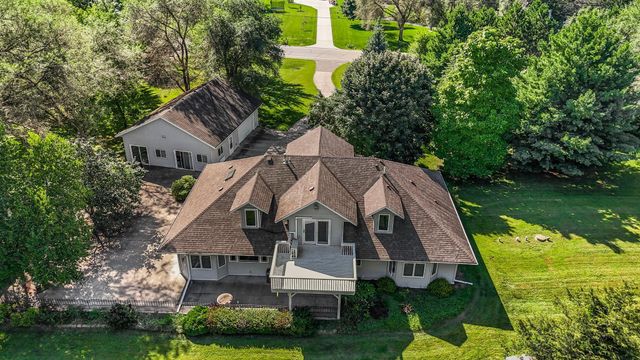 5110 River Road NE, Sauk Rapids, MN 56379