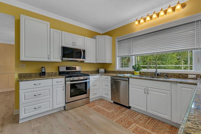 5110 River Road NE, Sauk Rapids, MN 56379