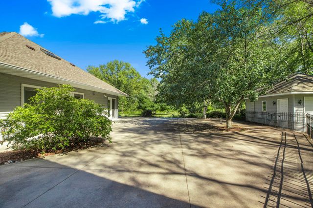 5110 River Road NE, Sauk Rapids, MN 56379