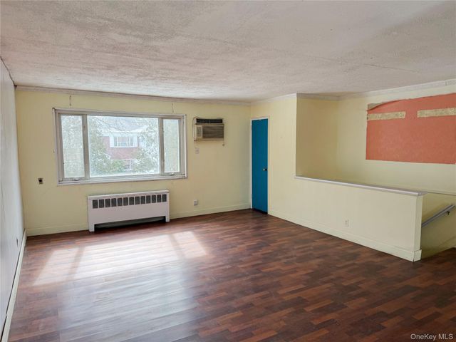 13-16 212th Street Upper, Bayside, NY 11360