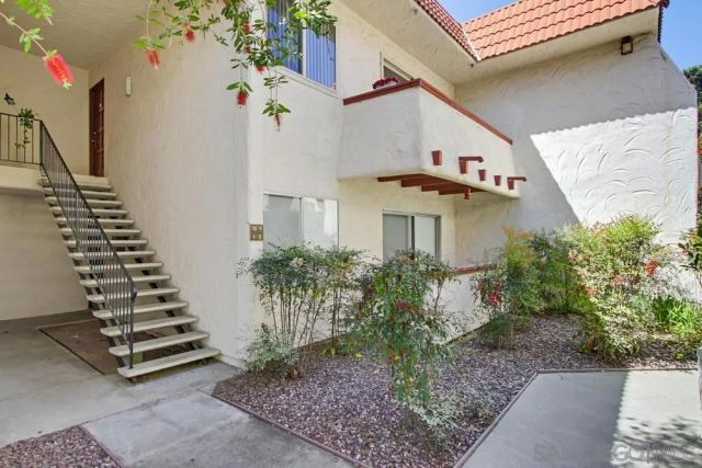 8661 Lake Murray 18, San Diego, CA 92119