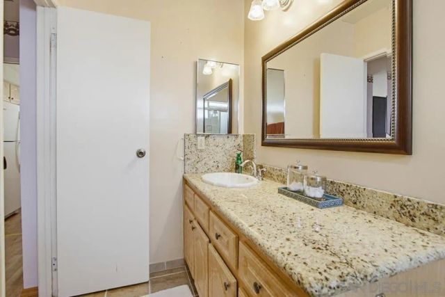 8661 Lake Murray 18, San Diego, CA 92119