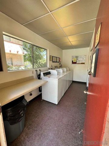 8661 Lake Murray 18, San Diego, CA 92119